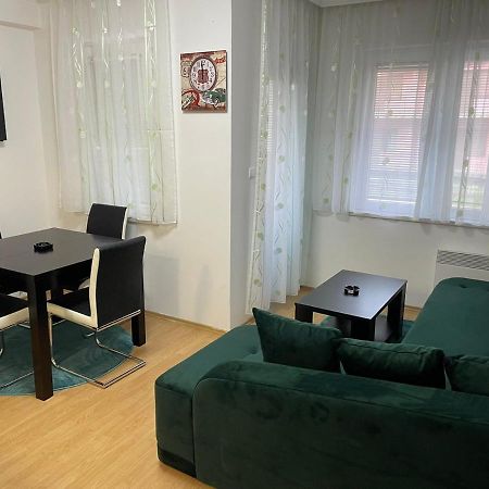 Simikic Z Daire Bijeljina Dış mekan fotoğraf